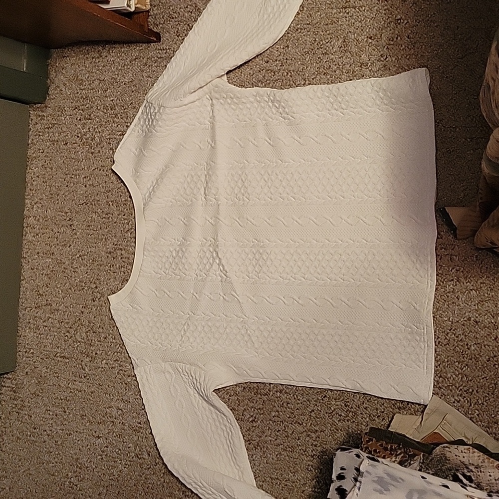 Polyester top